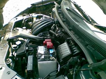 2005 Nissan Wingroad Pics