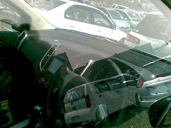 2005 Nissan Wingroad Pictures