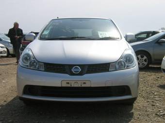 2005 Nissan Wingroad Photos