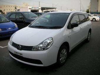 2005 Nissan Wingroad Photos