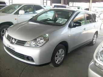 2005 Nissan Wingroad Photos