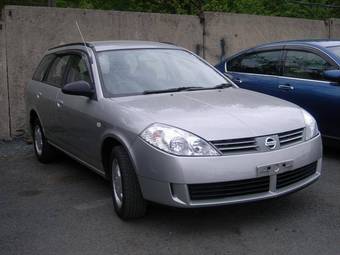 2005 Nissan Wingroad Photos