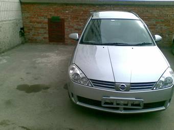 2005 Nissan Wingroad Photos