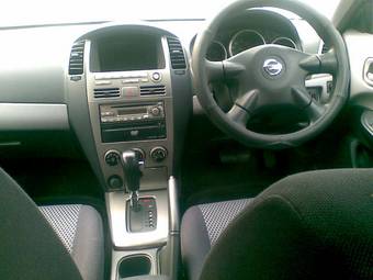 2005 Nissan Wingroad Pictures