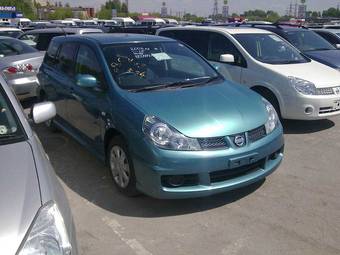 2005 Nissan Wingroad Images