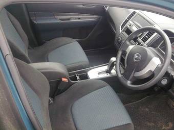 2005 Nissan Wingroad Pictures