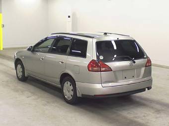 2005 Nissan Wingroad Pictures
