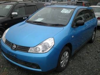 2005 Nissan Wingroad Images