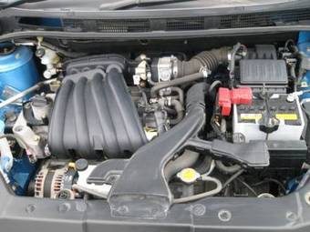 2005 Nissan Wingroad Pictures