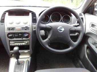 2005 Nissan Wingroad Wallpapers