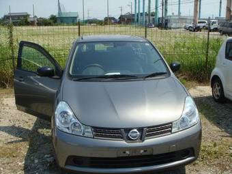 2005 Nissan Wingroad Pictures