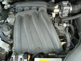 2005 Nissan Wingroad Photos
