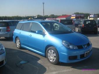 2005 Nissan Wingroad Pictures