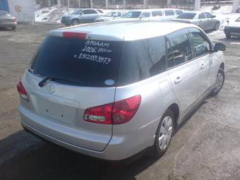 2006 Nissan Wingroad Photos