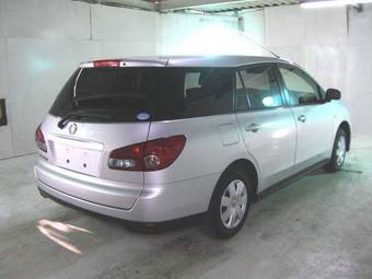 2006 Nissan Wingroad Photos