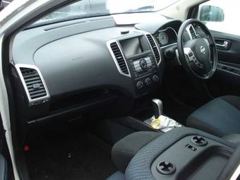 2006 Nissan Wingroad Pictures