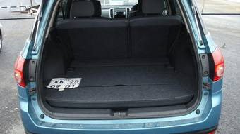 2006 Nissan Wingroad Photos