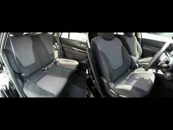 2006 Nissan Wingroad Photos