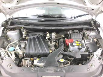 2006 Nissan Wingroad Pictures