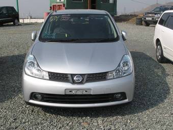 2006 Nissan Wingroad Photos
