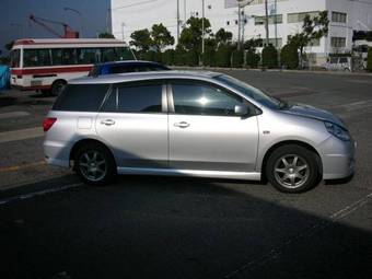 2006 Nissan Wingroad Pictures