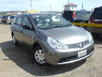 2006 Nissan Wingroad Pics