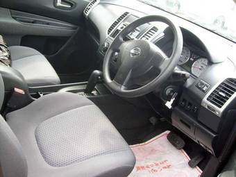 2006 Nissan Wingroad Pictures