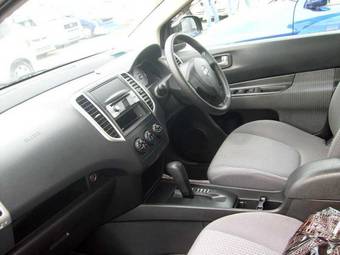 2006 Nissan Wingroad Photos