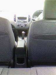 2006 Nissan Wingroad Wallpapers