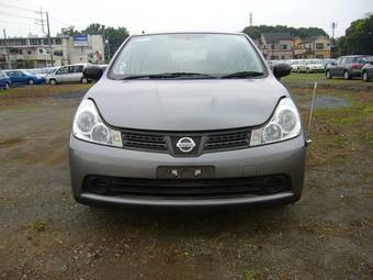 2006 Nissan Wingroad Photos