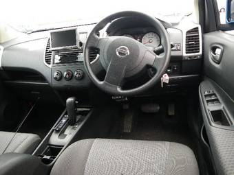2006 Nissan Wingroad Images