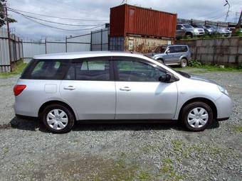 2006 Nissan Wingroad Photos