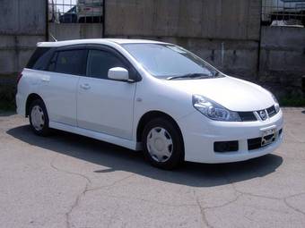 2006 Nissan Wingroad Pics