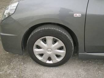 2006 Nissan Wingroad Photos