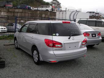 2006 Nissan Wingroad Photos