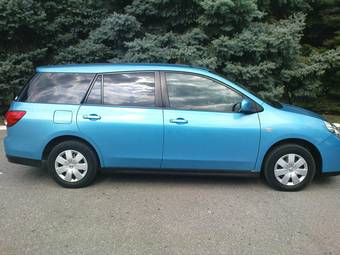 2006 Nissan Wingroad Pictures