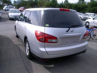 2006 Nissan Wingroad Pictures