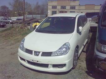 2007 Nissan Wingroad Pictures