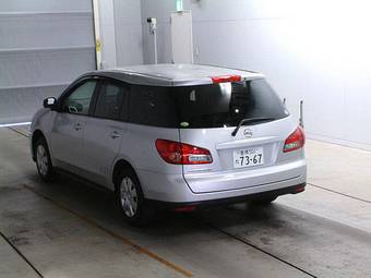 2007 Nissan Wingroad Photos