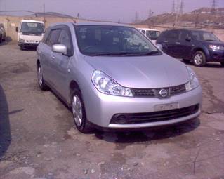 2009 Nissan Wingroad Photos