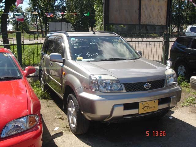 2000 Nissan X-Trail