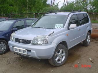 2000 Nissan X-Trail