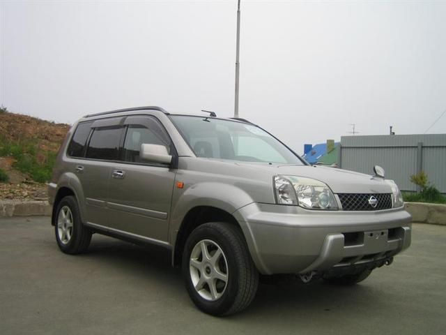 2000 Nissan X-Trail