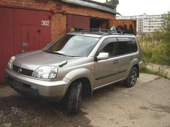 2000 Nissan X-Trail