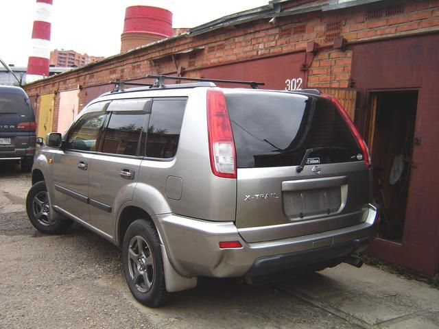 2000 Nissan X-Trail