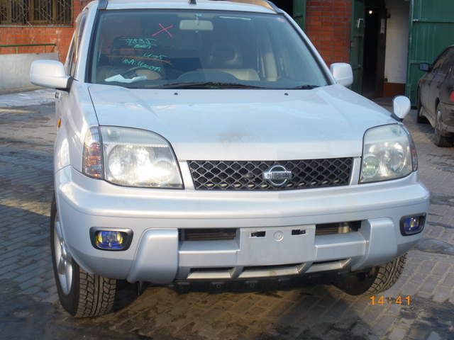 2000 Nissan X-Trail