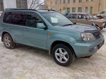 2000 Nissan X-Trail