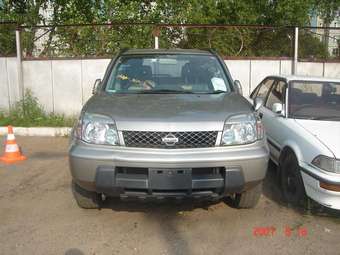 2000 Nissan X-Trail