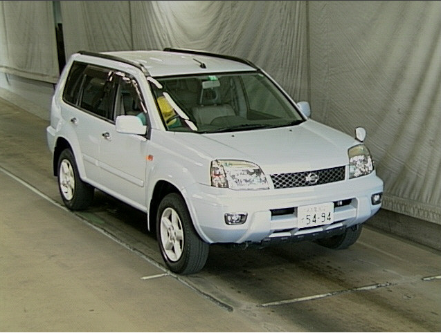 2000 Nissan X-Trail Pics