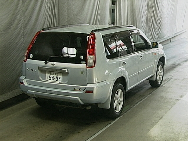 2000 Nissan X-Trail Pictures